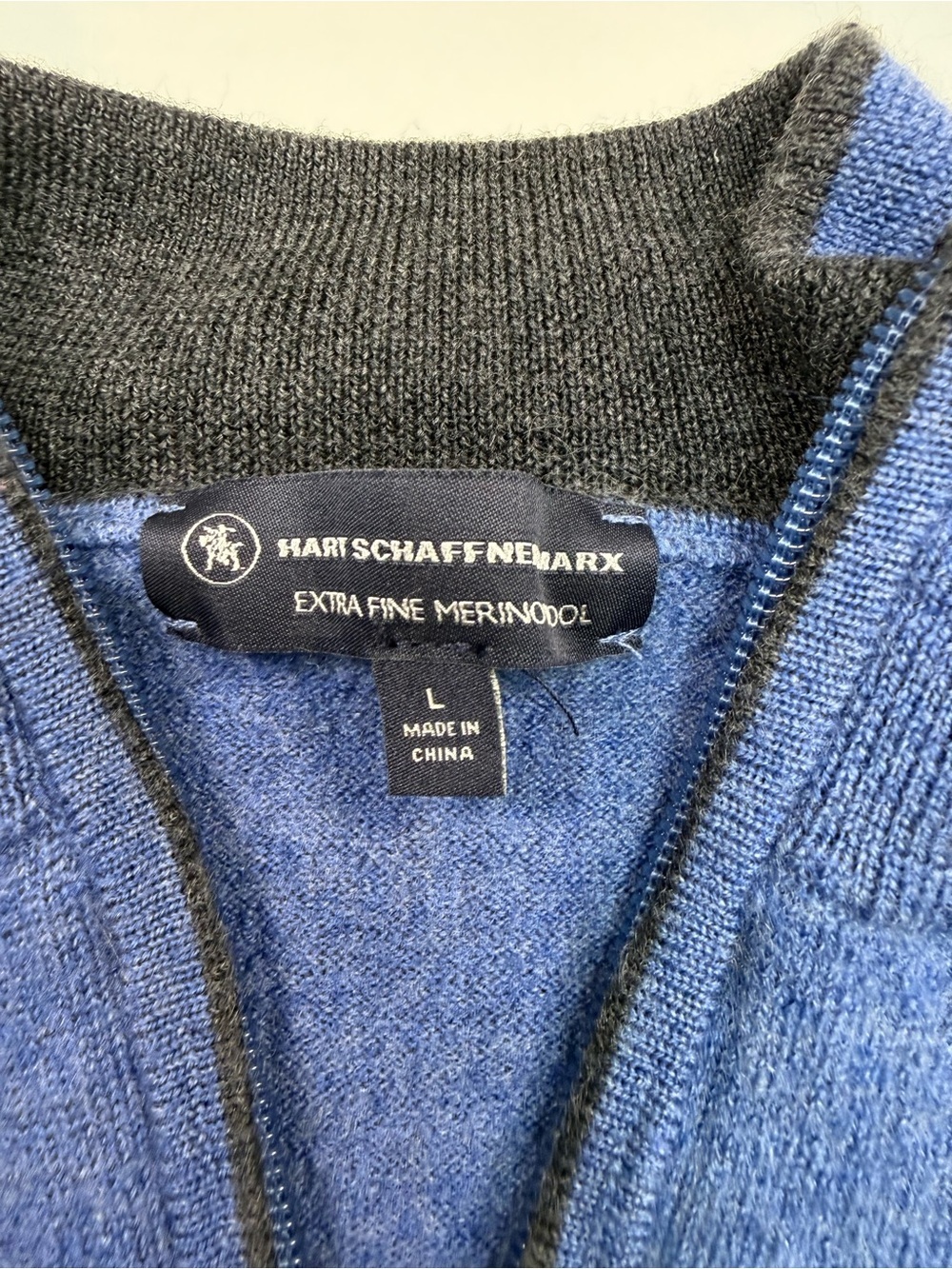 Hart Schaffner Marx 100% Extra Fine Merino Wool Royal Blue Half-Zip V-Neck - Picture 5 of 7